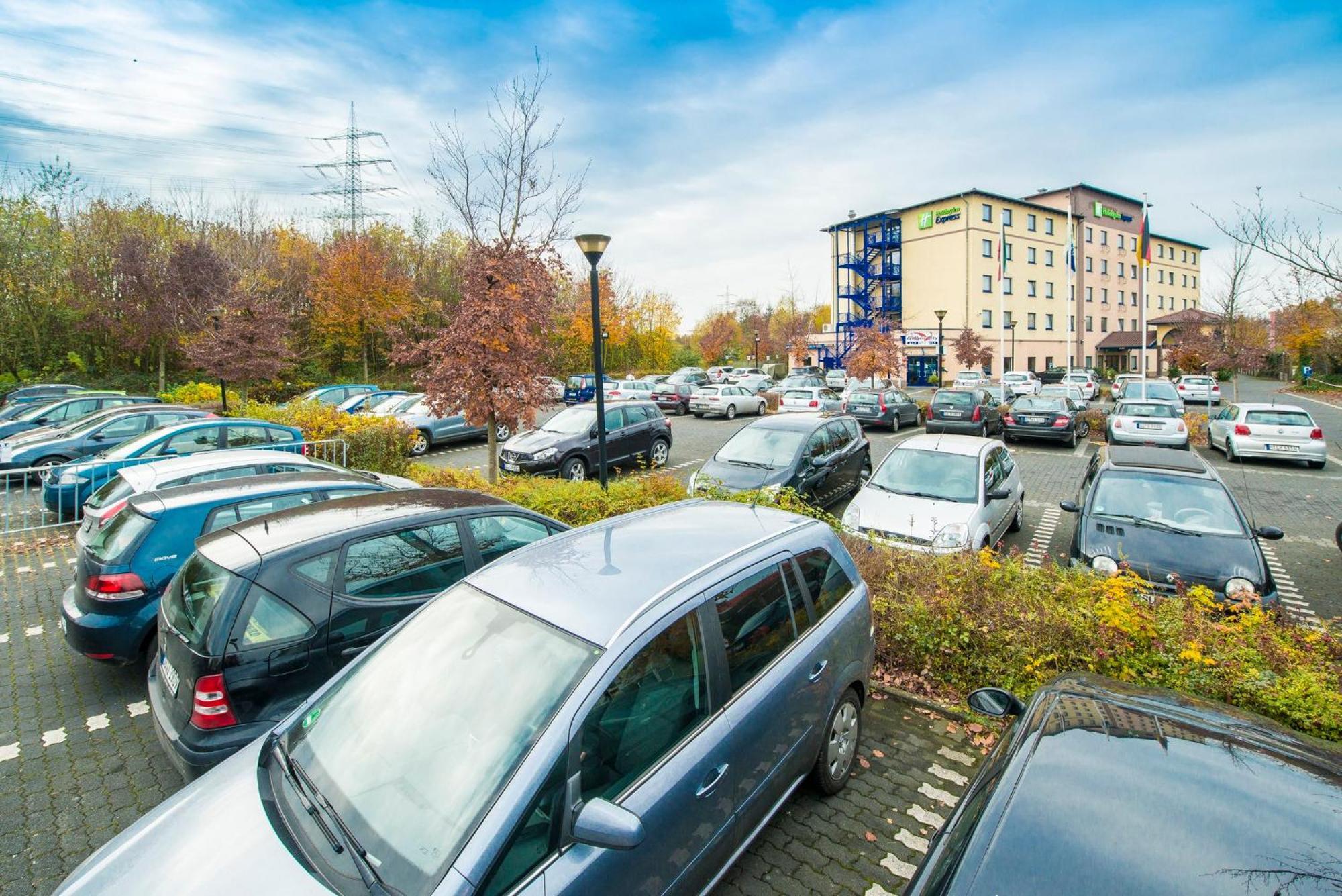 Holiday Inn Express Cologne Troisdorf, An Ihg Hotel Exterior photo